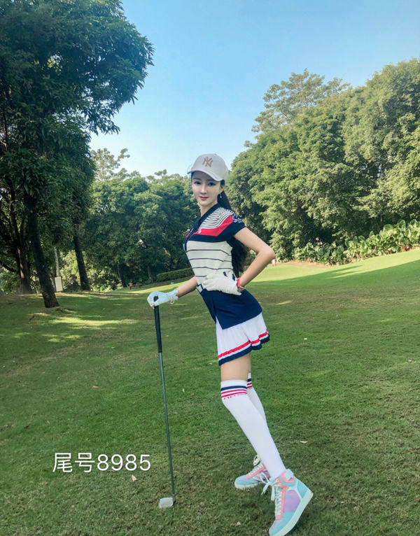 纽约伴游大学生