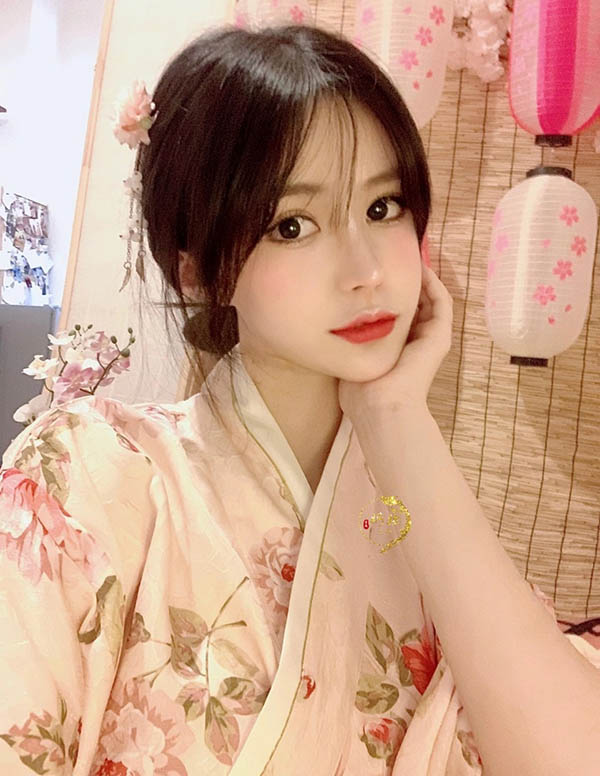 巴黎高端模特预约